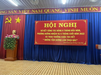 Hội nghị Sơ kết công tác Đảng 6 tháng đầu năm, phương hướng nhiệm vụ 6 tháng cuối năm 2022 và trao thưởng cuộc thi viết "Những tấm gương làm theo Bác"