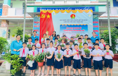 Tổ chức Tết trồng cây kỉ niệm 135 năm ngày sinh nhật Bác (19/5/1890- 19/5/2025).